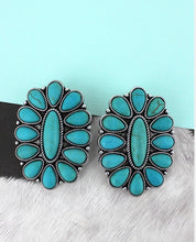 Load image into Gallery viewer, Concho Studs